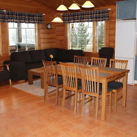 Marjakartano Hussola * Karttula