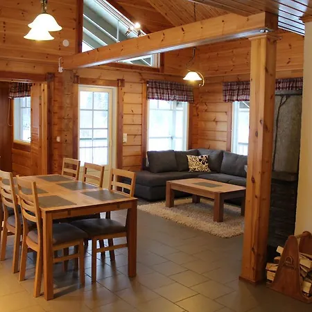 Marjakartano Hussola Karttula