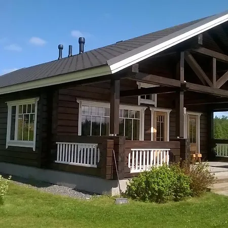 펜션 Marjakartano Hussola *