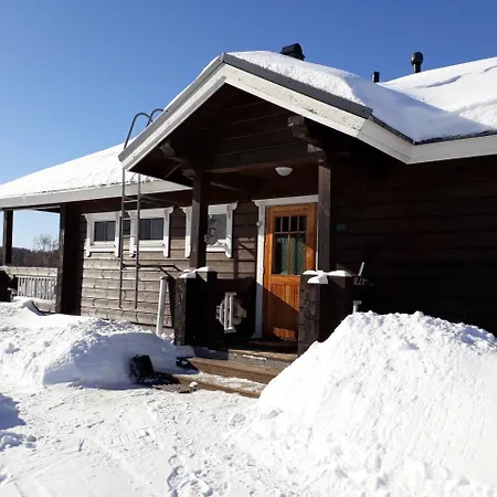 펜션 Marjakartano Hussola Karttula