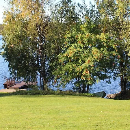 Marjakartano Hussola * Karttula